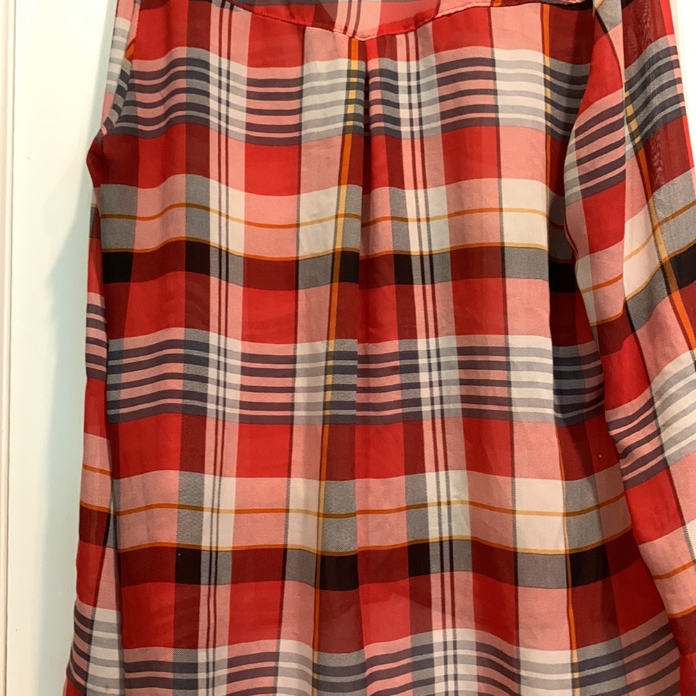 Airy Blouse - Picture 7 of 8